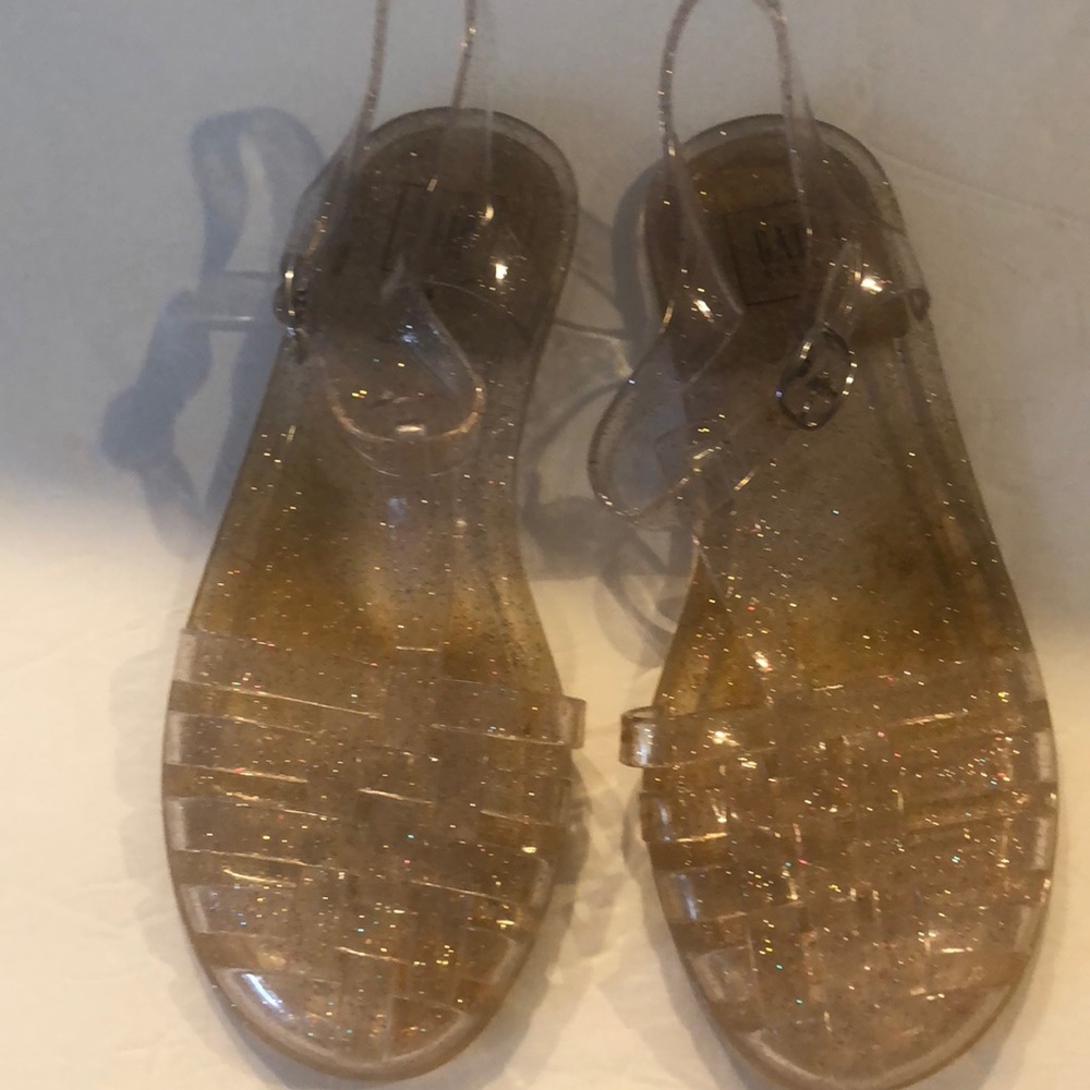 GAP girls jelly sandals size 4